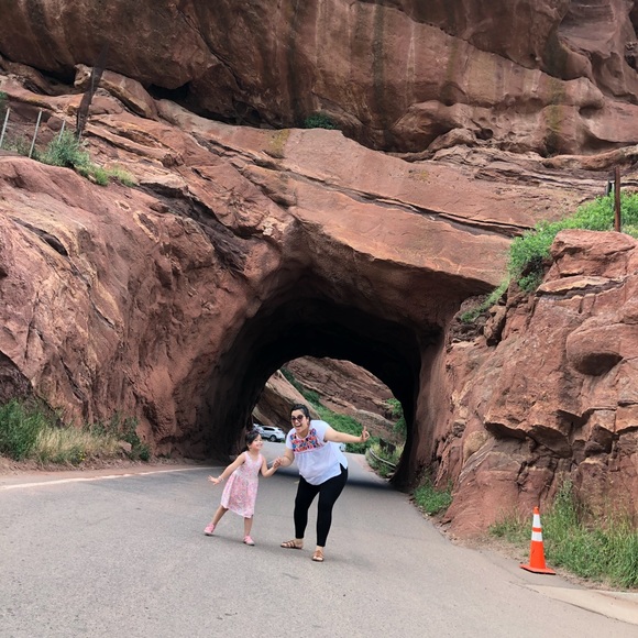 Meet your Posher, Diana - Picture 1 of 2